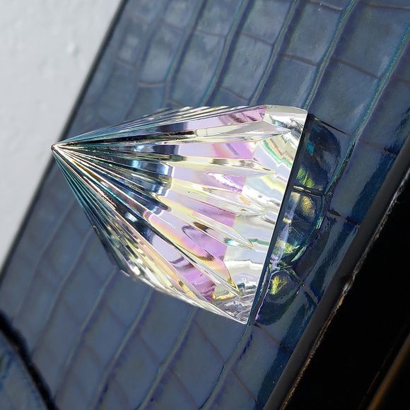 Pyramid Austrian Crystal Figurine Paperweight 3-bundle - Picture 3 of 7